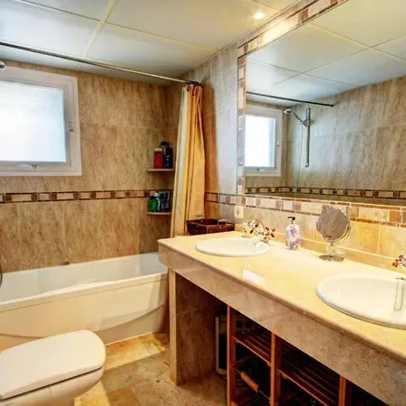 4 Bedroom Beachfront Penthouse * Torremolinos