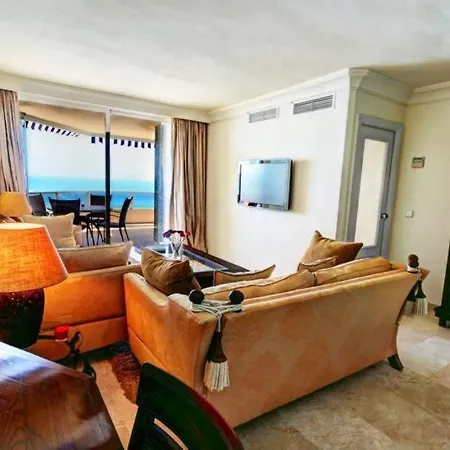 Apartment 4 Bedroom Beachfront Penthouse Torremolinos