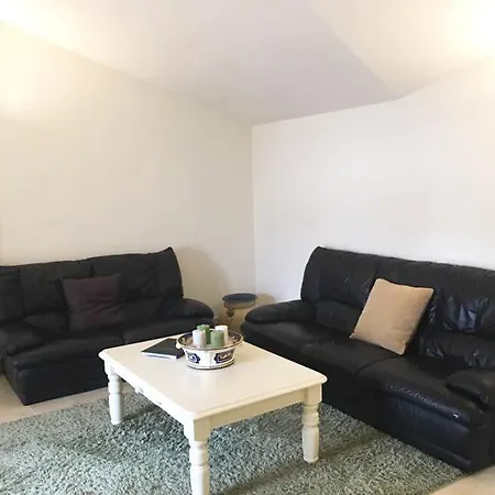 4 Bedroom Beachfront Penthouse *